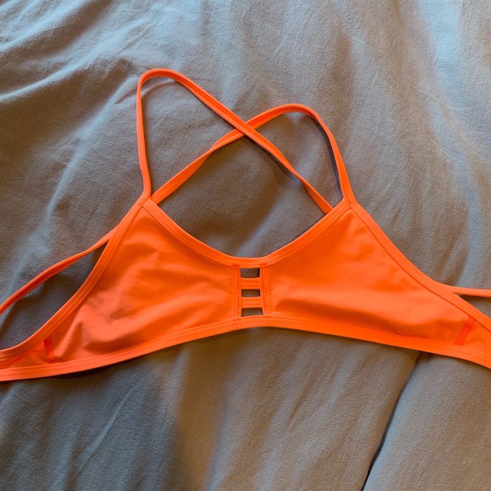 Jolyn tomcat top papaya